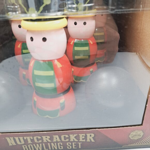 Christmas Holiday Nutcracker Bowling Set 7" Tall Nutcrackers & 2 Bowling Balls - Picture 5 of 9